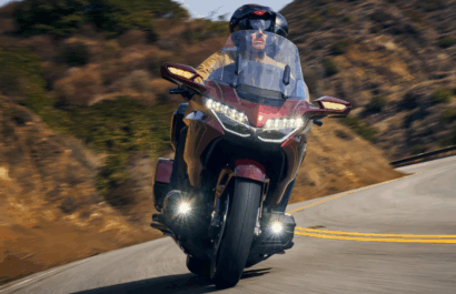 BMW K1600 B: Luxo e Potência em Duas Rodas